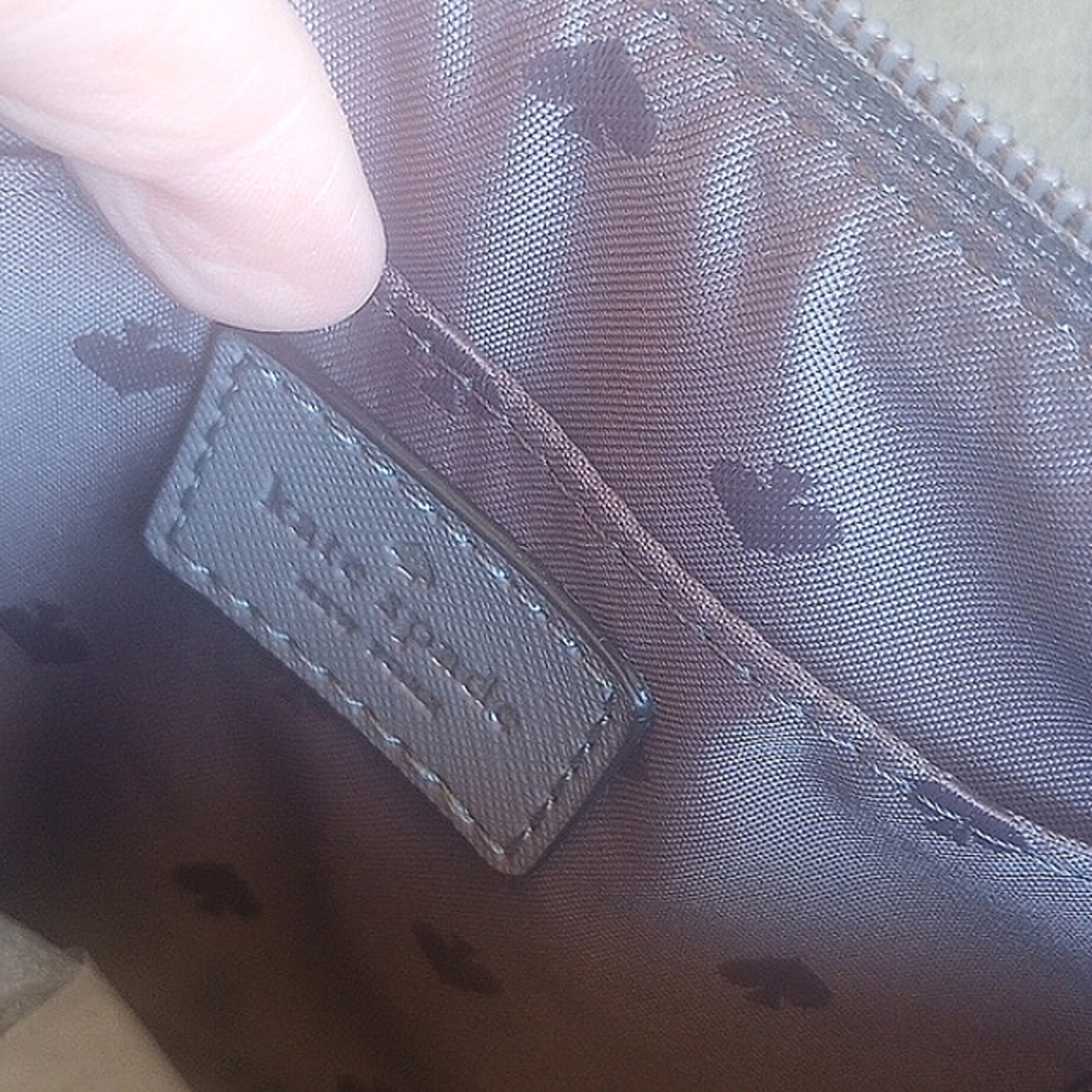 Kate Spade,ALL THAT GLITTERS, Greta Court, gorgeous, NWT w/coin purse/cardholder - Picture 5 of 11